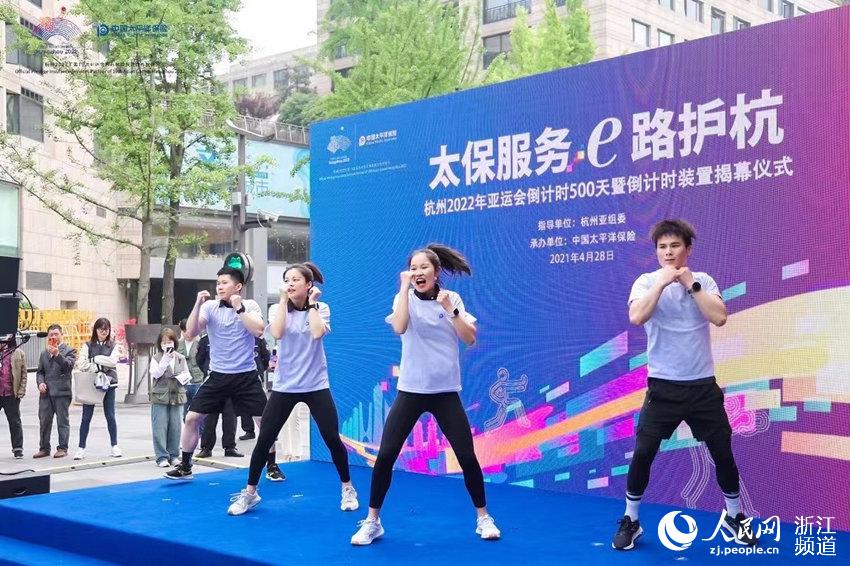 ݁\ӋrbӬFഺЇ̫D