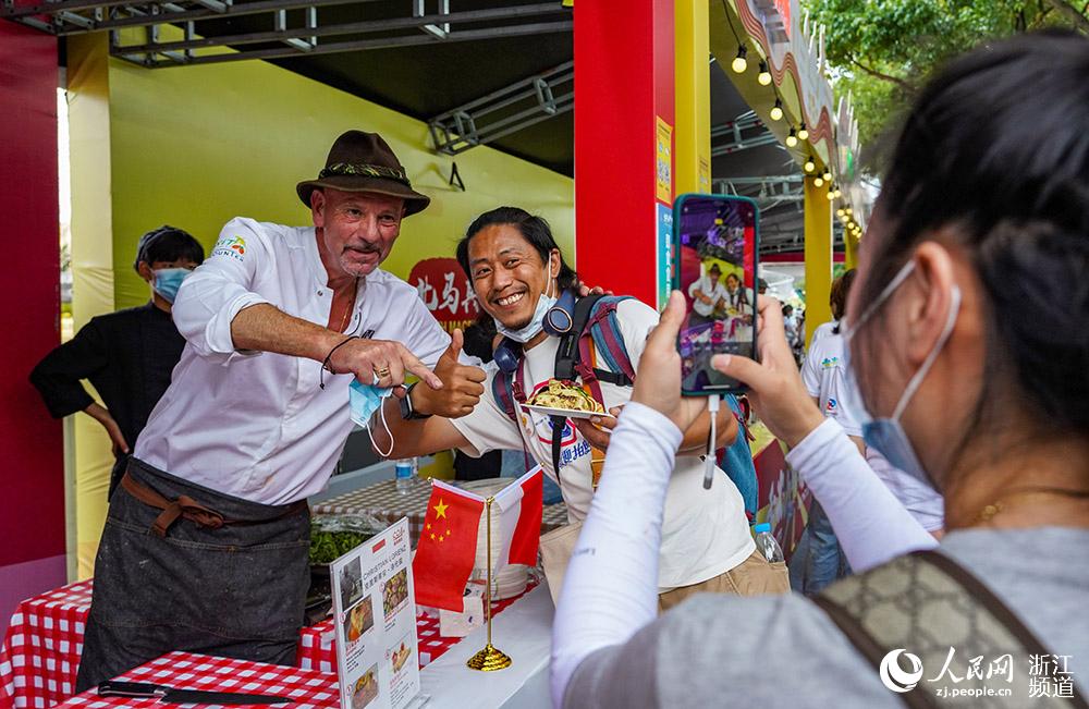 67οЖ|Wʳc˺ӰW z