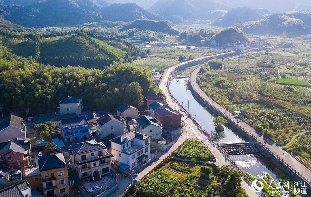 ꐻ۵ļҾھxŪ悲hĖ|ϪW z