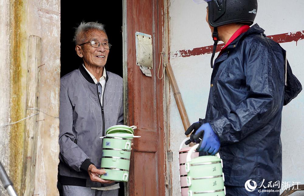 92q܇ÿГQvvW z