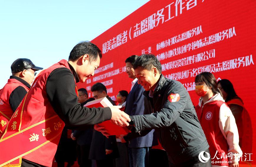 ӬFCl־Ըߡ־ԸսMr`־ԸջվcCCW z