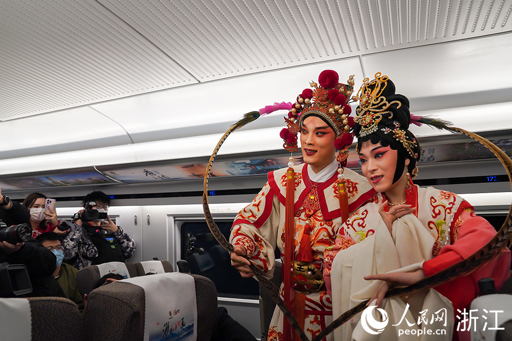 ܇ȵ_݂yݡ_݁yW Ĕz