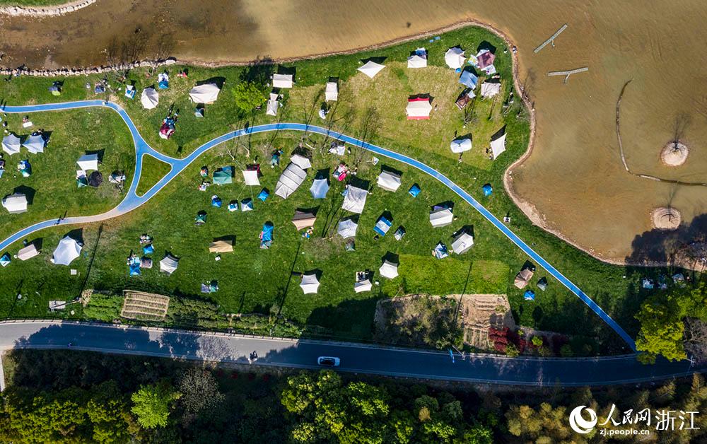 ڌ悺^ɽƺع@¶Iش˵ĴʢW z