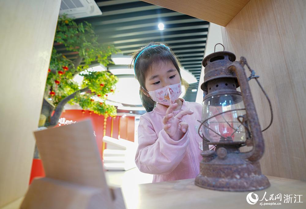 Сںй^ʯֵS^r`վW^W z