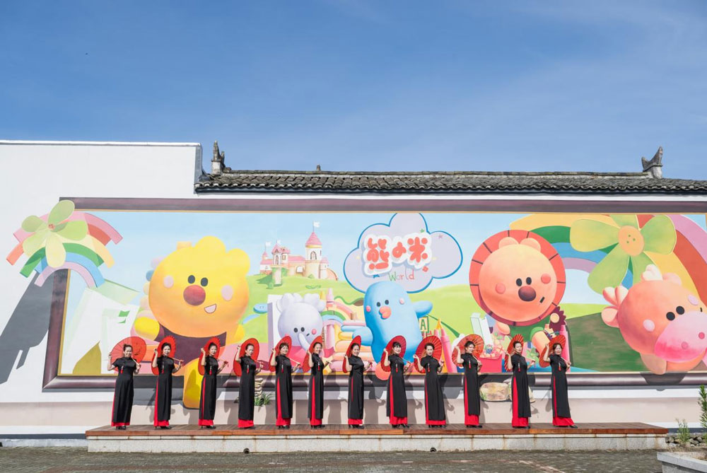 上溪村文化禮堂“熊小米樂園”。前童鎮供圖