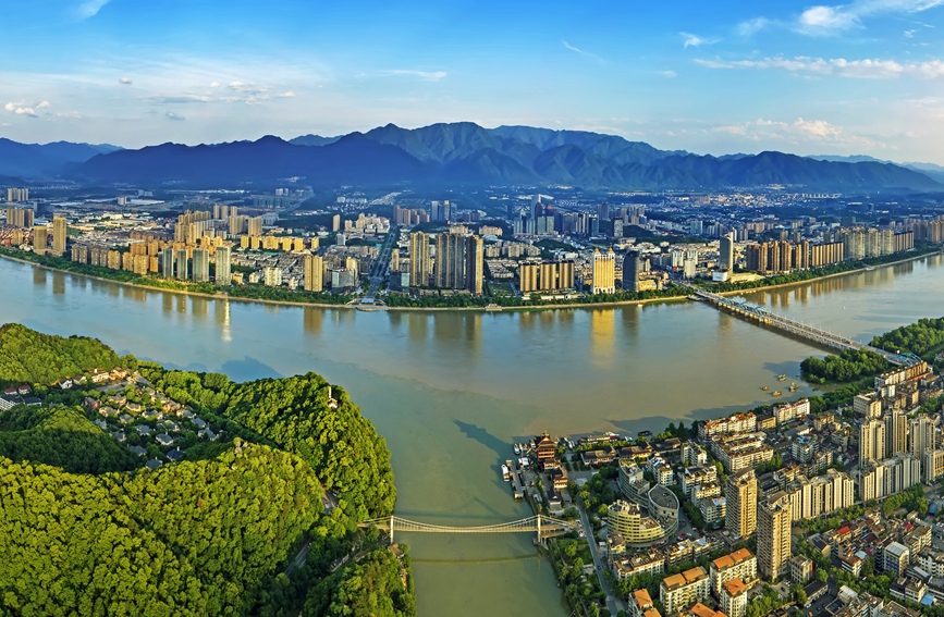 過去十年，是桐廬發生巨大變化的十年。桐廬宣傳部供圖