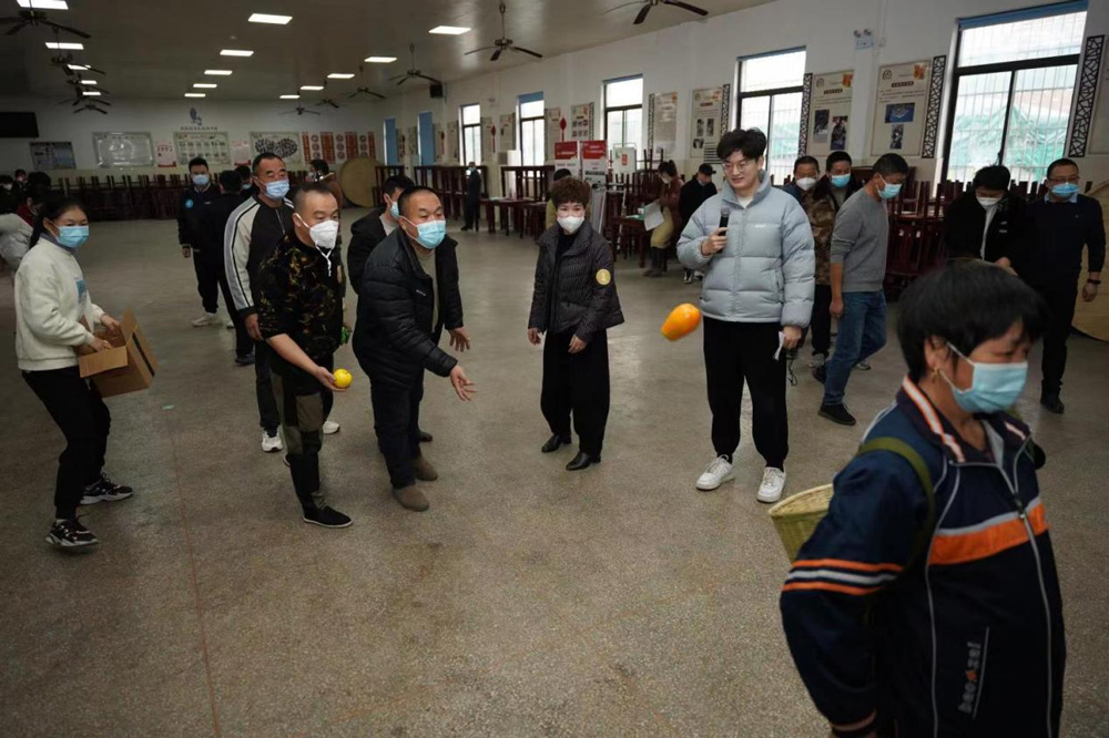 近日，湖州市南潯區石淙鎮組織全鎮7個村在姚家壩文化禮堂開展了第三屆文化禮堂運動會。湖州市文明辦供圖