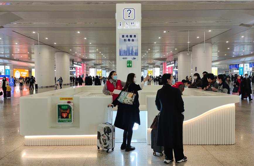 杭州東站“微笑亭”。