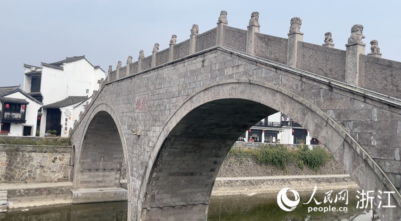 楓橋。人民網 秦銘澤攝