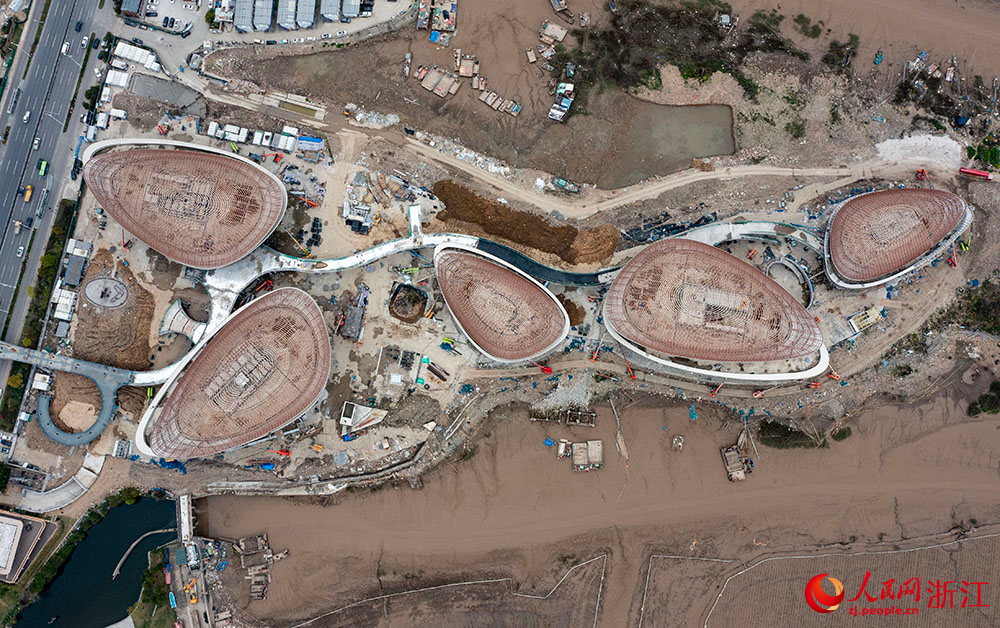 樂清市海洋文化中心項目正在有序施工。人民網 章勇濤攝