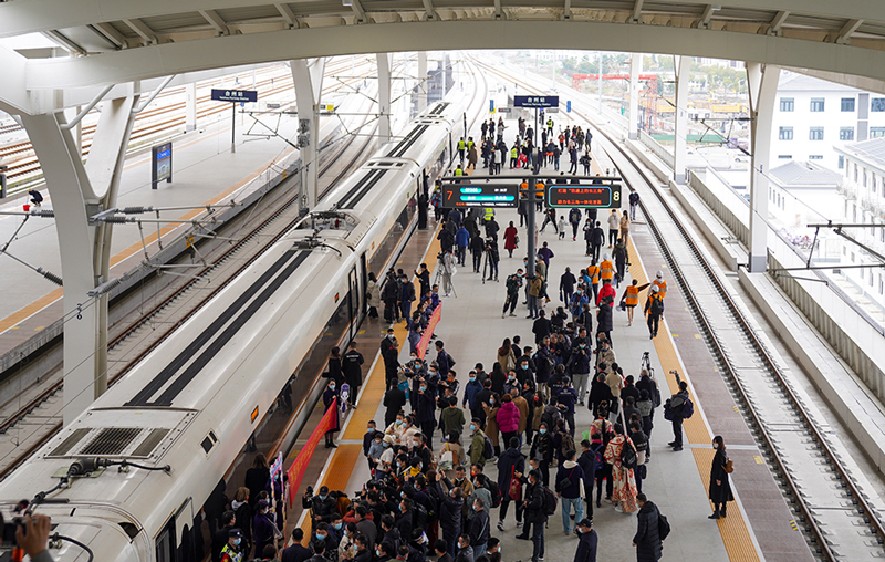 2022年1月8日，杭紹臺高鐵開通現場。秦文攝