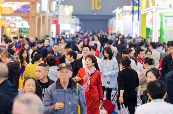 農博會首日，沉浸式體驗一把！