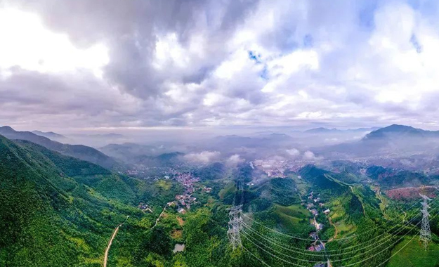 走走走！來余杭，吸氧！春節假期快要結束了，除了吃喝玩樂之外，你有沒有好好運動呢？出發吧！去登高望遠，去騎行賞春，去到余杭的風景里……