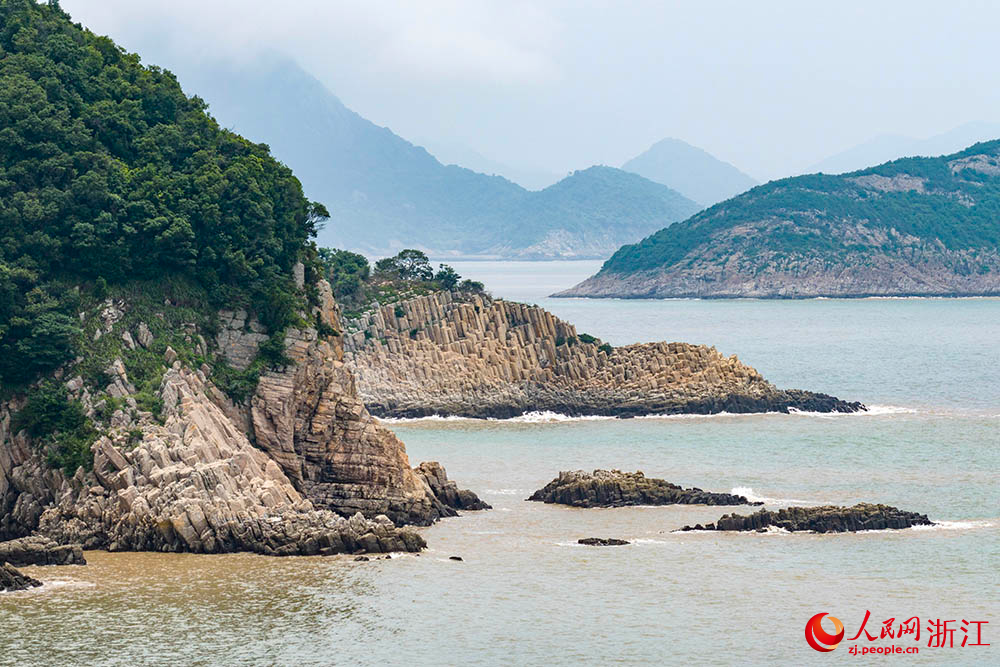 寧波市象山縣花岙島石林景觀。人民網 章勇濤攝