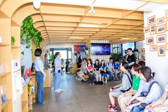 第二批“楊浦人才看濱江”活動