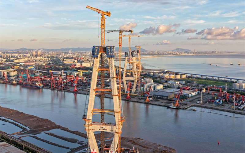 甬江特大橋建設現場。浙交建設供圖