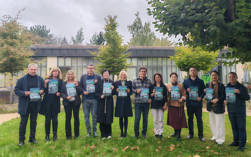 古堰畫鄉“全球藝術合伙人”招募計劃正式發布?；顒臃焦﹫D