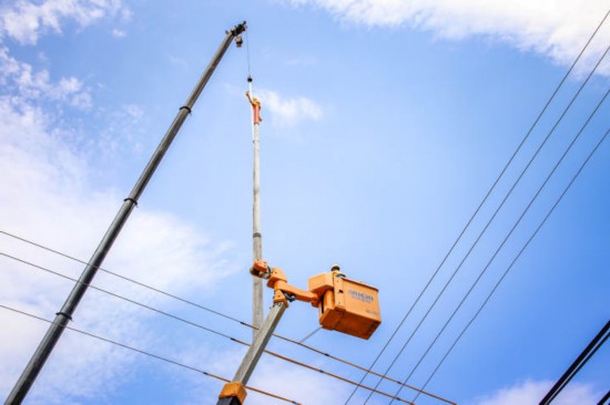 202177 Wݹ늹˾ɽTʯ悾ŝ^_ǰMЎĿĹĝ z.jpg