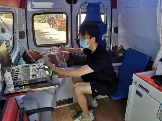 浙江移動運用數智技術手段，將巡回診療車改造升級成為“移動醫療站”